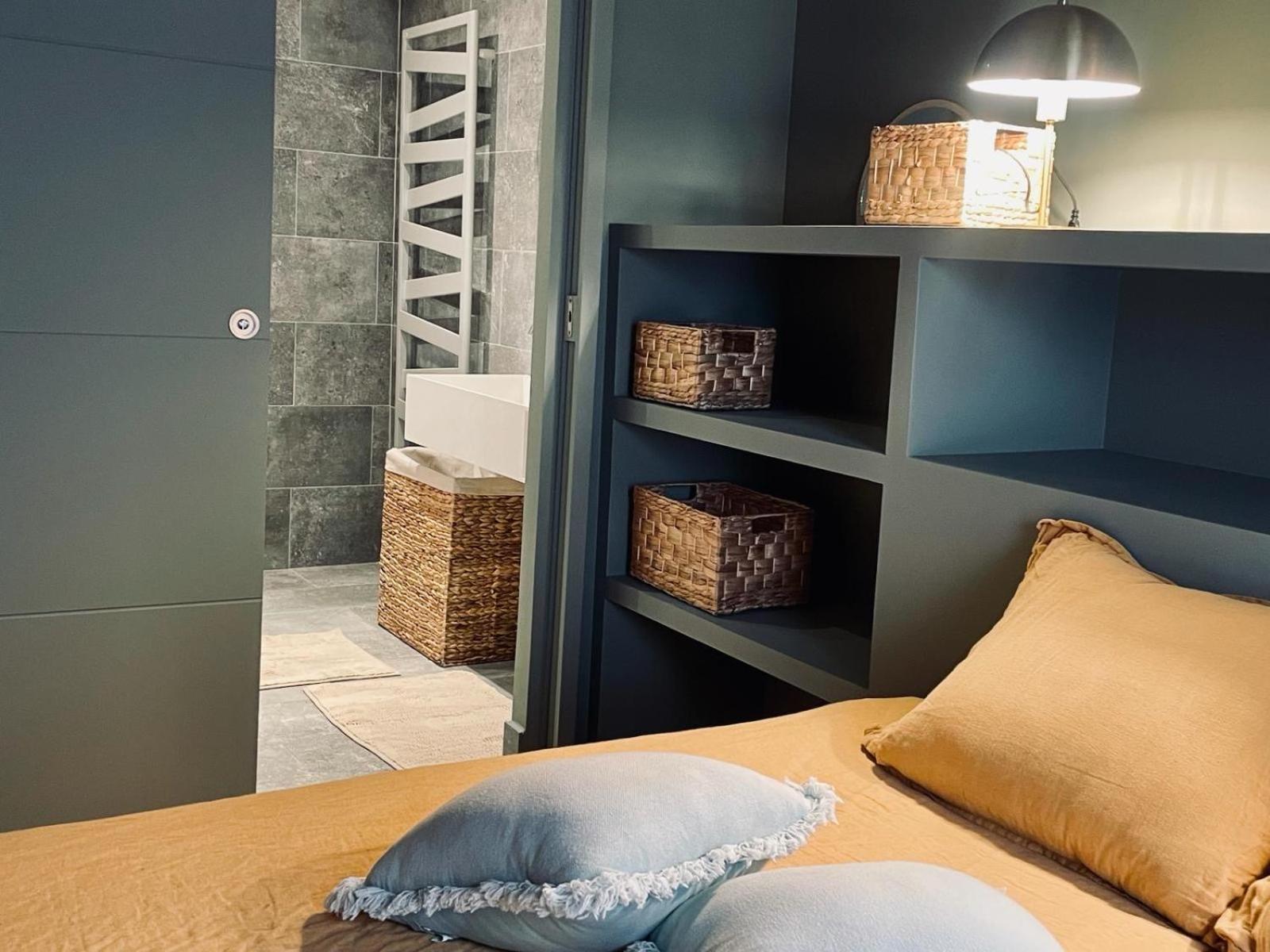 Chambre Dans Maison De Ville Avec Piscine Et Garage En Centre Ville Montpellier Esterno foto